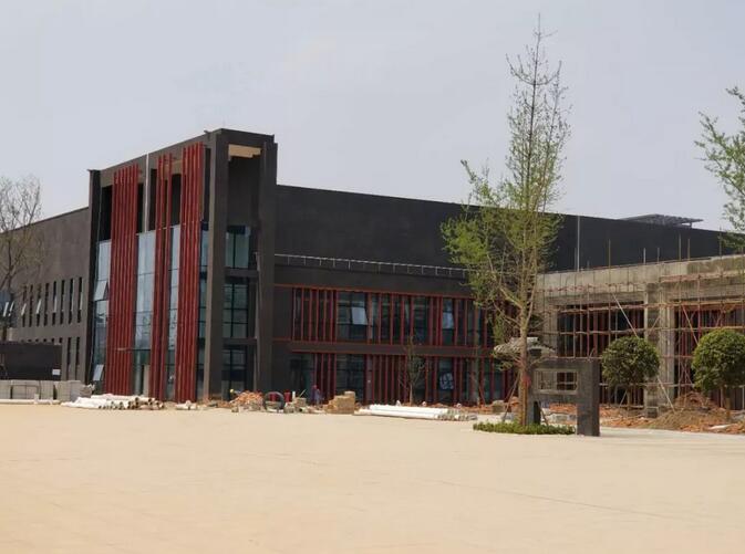 四川三聯(lián)卷煙材料有限公司聯(lián)合工房——無電照明項(xiàng)目