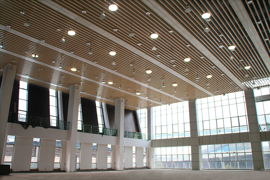 無(wú)電照明系統(tǒng)